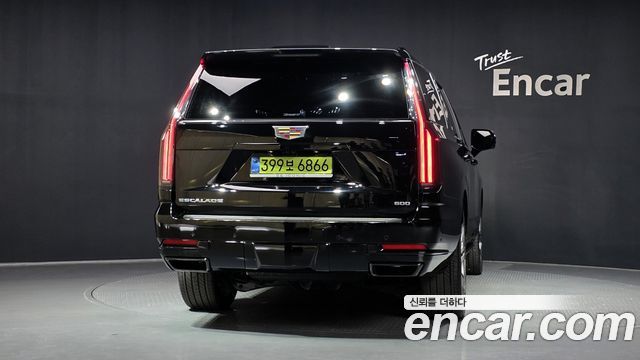 Cadillac Escalade (V) 6.2 ESV ESV Sports Platinum 2025 — фото 4