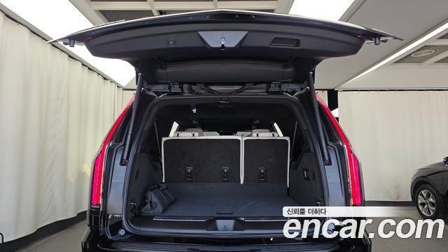 Cadillac Escalade (V) 6.2 ESV ESV Sports Platinum 2025 — фото 20