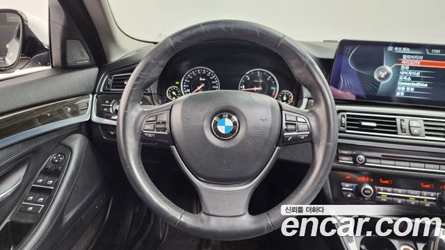 BMW 5 Series (F10) 520d Luxury 2014 — фото 12