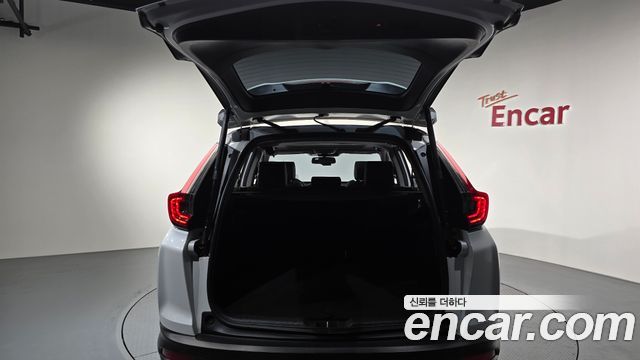 Honda CR-V (V) 2.0 Hybrid Touring 4WD 2022 — фото 18