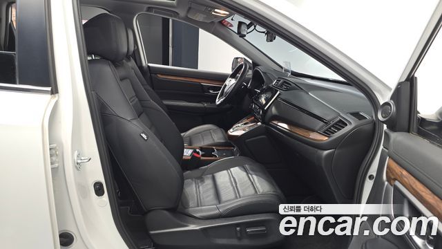Honda CR-V (V) 2.0 Hybrid Touring 4WD 2022 — фото 26