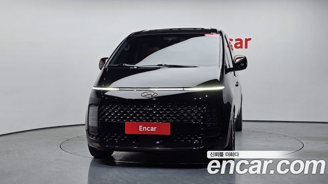 Hyundai Staria 4WD Lounge 9-Seater Inspiration 2022 — фото 3