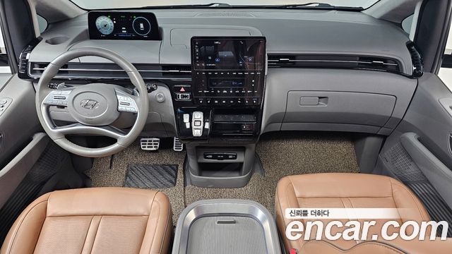 Hyundai Staria 4WD Lounge 9-Seater Inspiration 2022 — фото 7