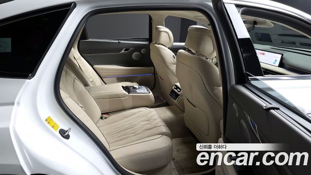 Genesis G80 (RG3) Gasoline 2.5 Turbo AWD 2025 — фото 15