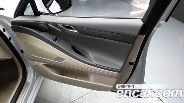Genesis G80 (RG3) Gasoline 2.5 Turbo AWD 2025 — фото 30