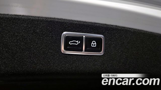 Genesis G80 (RG3) Gasoline 2.5 Turbo AWD 2025 — фото 42