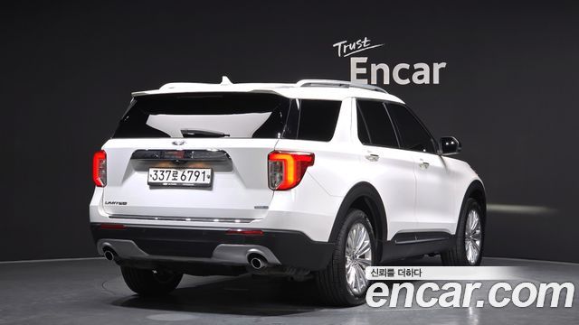Ford Explorer (VI) 2.3 LimIted 4WD 2020 — фото 2