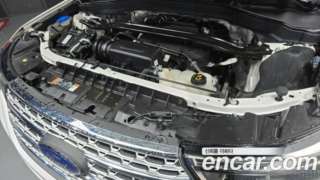 Ford Explorer (VI) 2.3 LimIted 4WD 2020 — фото 6