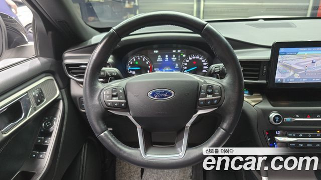 Ford Explorer (VI) 2.3 LimIted 4WD 2020 — фото 13