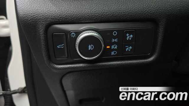 Ford Explorer (VI) 2.3 LimIted 4WD 2020 — фото 17