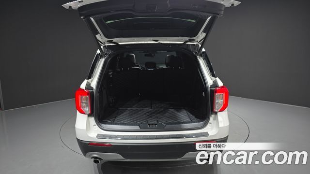 Ford Explorer (VI) 2.3 LimIted 4WD 2020 — фото 32
