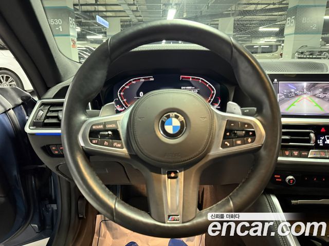 BMW 4 Series (G22) 420i M Sport Coupe 2021 — фото 8