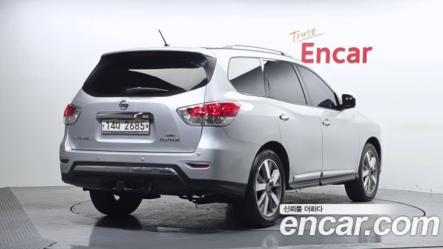 Nissan Pathfinder (IV) 3.5 4WD 2015 — фото 2