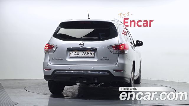Nissan Pathfinder (IV) 3.5 4WD 2015 — фото 4