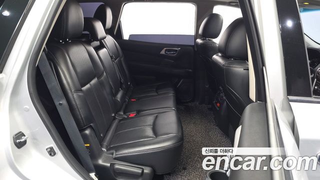 Nissan Pathfinder (IV) 3.5 4WD 2015 — фото 11