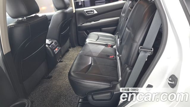 Nissan Pathfinder (IV) 3.5 4WD 2015 — фото 12