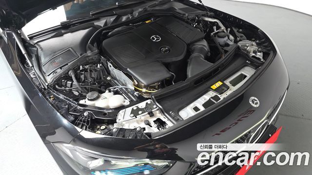 Mercedes-Benz CLE-Class (C236) CLE200 Cabriolet 2025 — фото 6