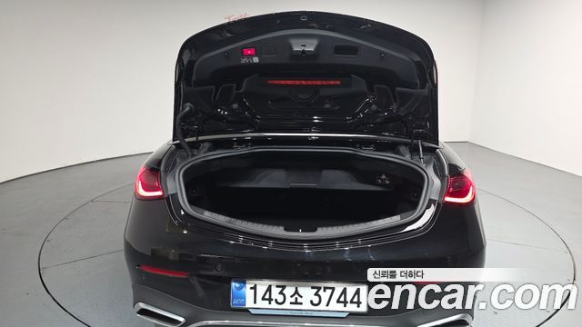Mercedes-Benz CLE-Class (C236) CLE200 Cabriolet 2025 — фото 20