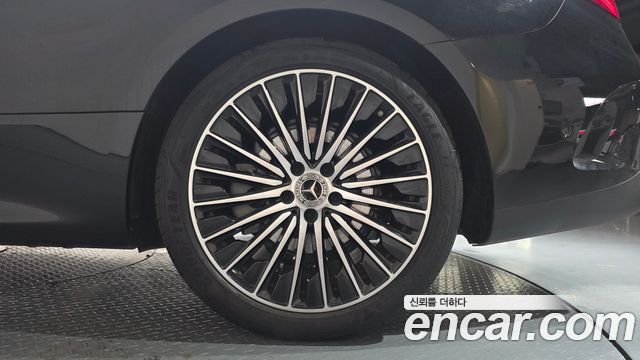 Mercedes-Benz CLE-Class (C236) CLE200 Cabriolet 2025 — фото 21