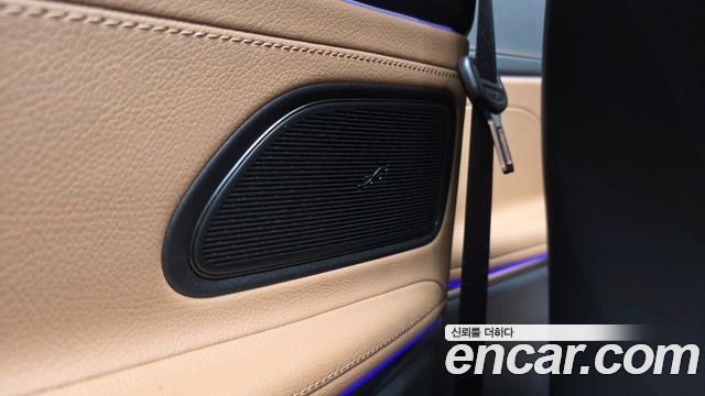 Mercedes-Benz CLE-Class (C236) CLE200 Cabriolet 2025 — фото 32