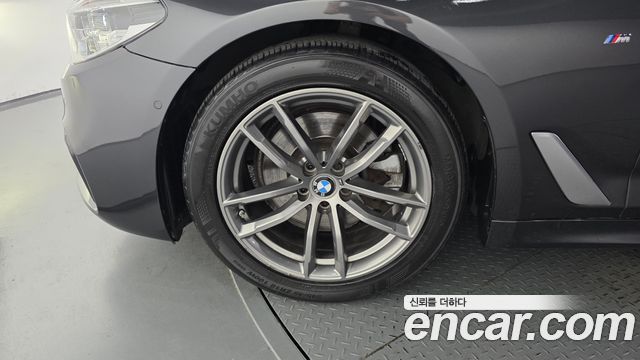 BMW 5 Series (G30) 520d M Sport Package Plus 2018 — фото 5