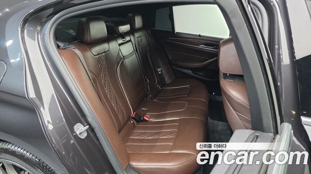 BMW 5 Series (G30) 520d M Sport Package Plus 2018 — фото 11