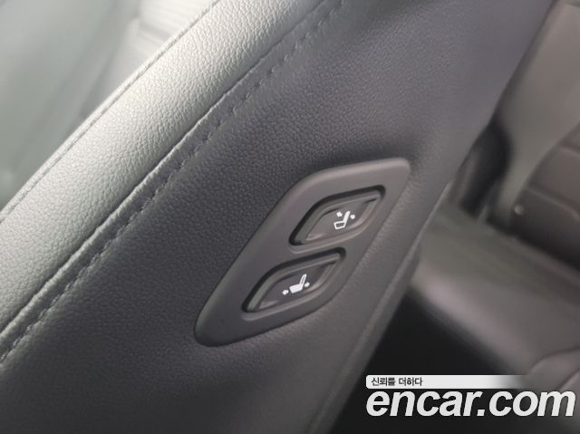 Kia Sportage (V) Gasoline 1.6 Turbo 4WD Signature 2025 — фото 17