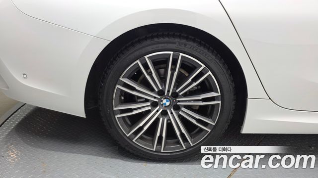 BMW 3 Series (G20) 320i M Sport 2022 — фото 5