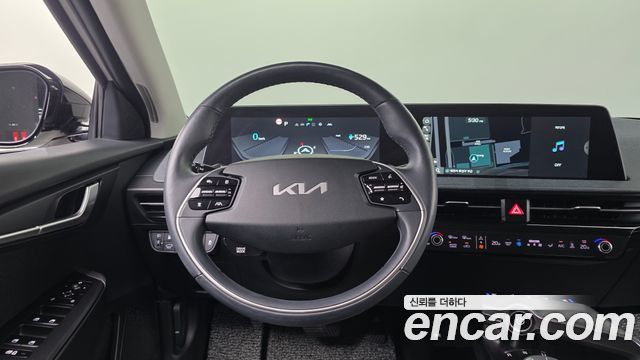 Kia EV6 Long Range Air 2022 — фото 16