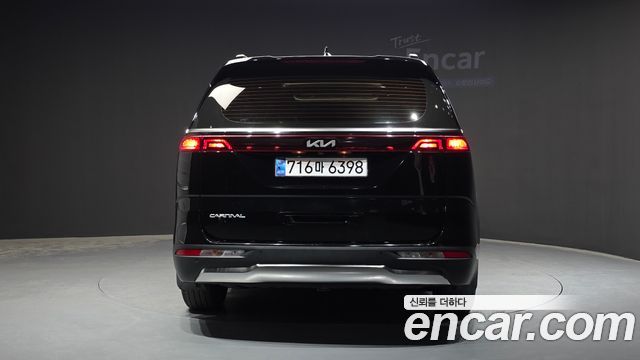 Kia Carnival (IV) Diesel 11-Seater Signature 2023 — фото 4