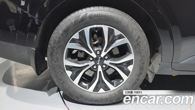 Kia Carnival (IV) Diesel 11-Seater Signature 2023 — фото 5
