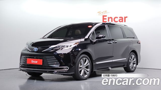 Toyota Sienna (IV) 2.5 Hybrid 2WD 2024 — фото 1