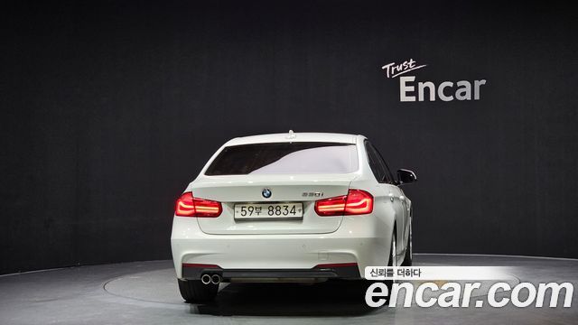 BMW 3 Series (F30) 330i M Sport 2017 — фото 4