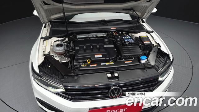 Volkswagen Passat GT (B8) 2.0 TDI 4Motion Prestige 2021 — фото 6