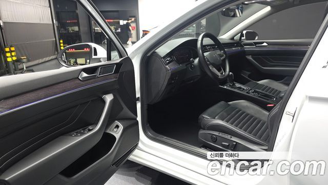 Volkswagen Passat GT (B8) 2.0 TDI 4Motion Prestige 2021 — фото 10