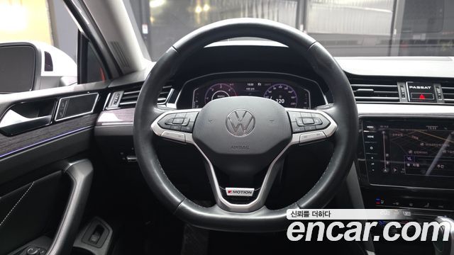 Volkswagen Passat GT (B8) 2.0 TDI 4Motion Prestige 2021 — фото 13
