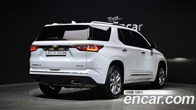 Chevrolet Traverse 3.6 AWD Premier 2020 — фото 2