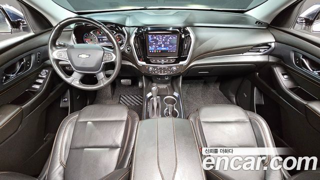 Chevrolet Traverse 3.6 AWD Premier 2020 — фото 7
