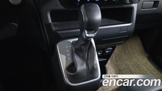 Hyundai Staria L3.5 Tourer 9-Seater Modern 2022 — фото 9