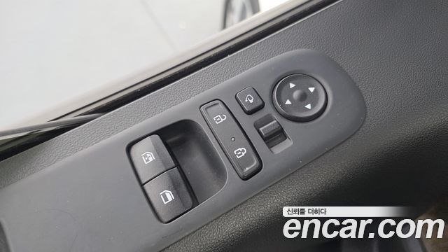 Hyundai Staria L3.5 Tourer 9-Seater Modern 2022 — фото 29