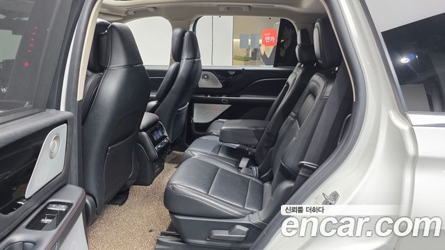 Lincoln Aviator (II) 3.0 Reserve  AWD 2022 — фото 26