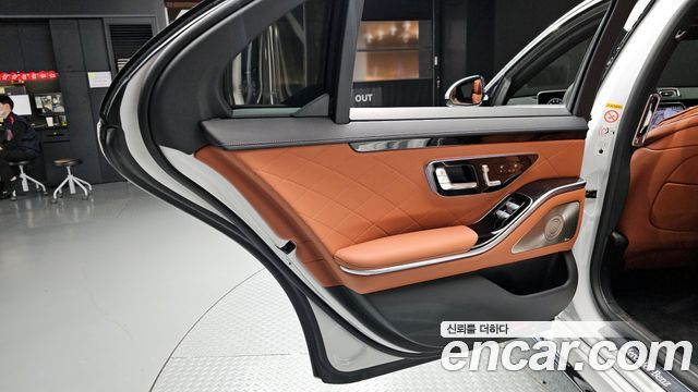 Mercedes-Benz S-Class (W223) S500L 4MATIC 2024 — фото 25