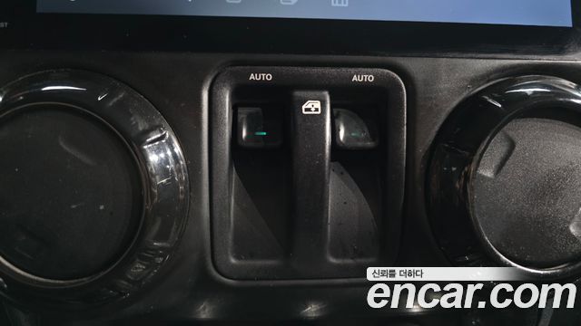 Jeep Wrangler (JK) 3.6 Sport 2Door 2016 — фото 14
