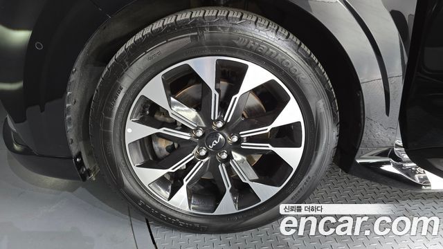 Kia Carnival (IV) Gasoline 7-Seater Hi-Limousine Signature 2023 — фото 5