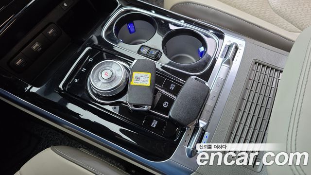 Kia Carnival (IV) Gasoline 7-Seater Hi-Limousine Signature 2023 — фото 9