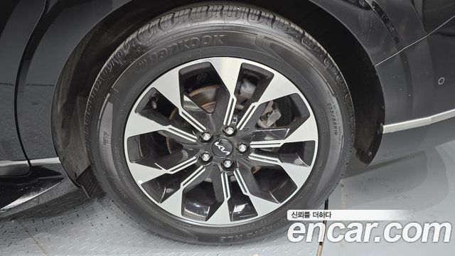 Kia Carnival (IV) Gasoline 7-Seater Hi-Limousine Signature 2023 — фото 21