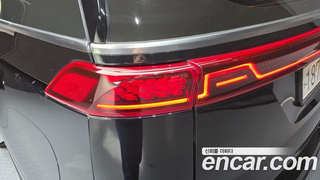 Kia Carnival (IV) Gasoline 7-Seater Hi-Limousine Signature 2023 — фото 23