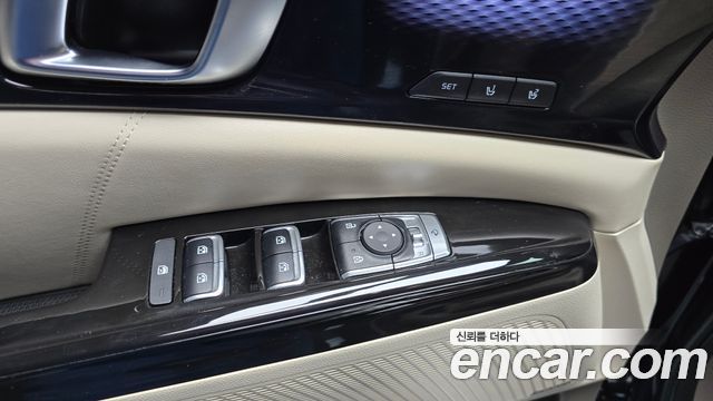 Kia Carnival (IV) Gasoline 7-Seater Hi-Limousine Signature 2023 — фото 28