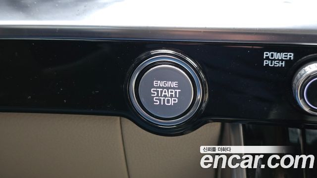 Kia Carnival (IV) Gasoline 7-Seater Hi-Limousine Signature 2023 — фото 13