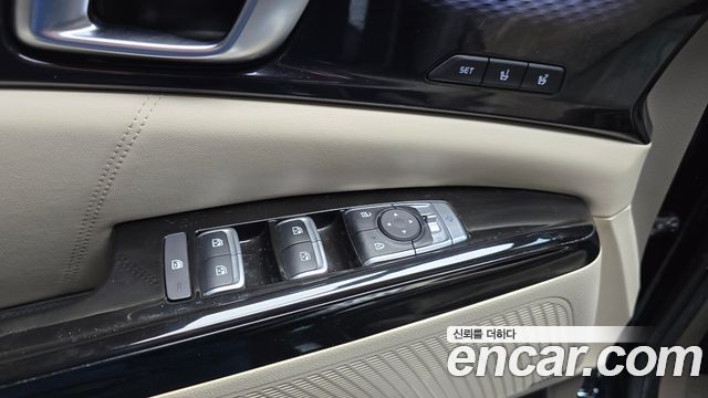 Kia Carnival (IV) Gasoline 7-Seater Hi-Limousine Signature 2023 — фото 14